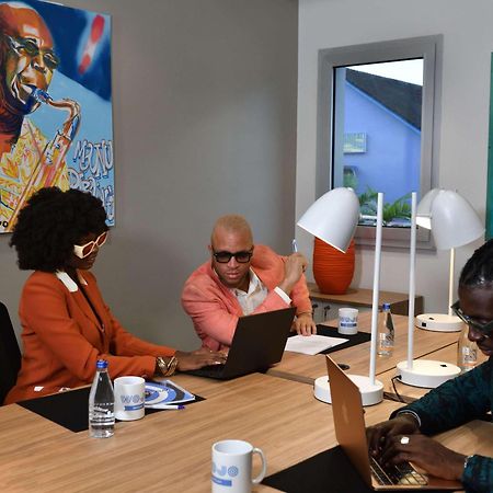 Ibis Styles Abidjan Plateau Hotel Ngoại thất bức ảnh