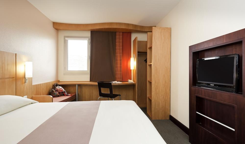 Ibis Styles Abidjan Plateau Hotel Ngoại thất bức ảnh