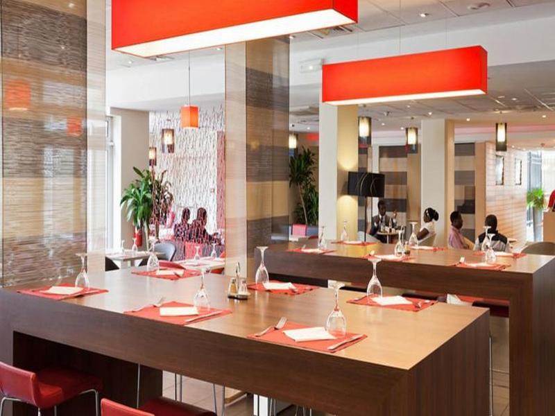Ibis Styles Abidjan Plateau Hotel Ngoại thất bức ảnh